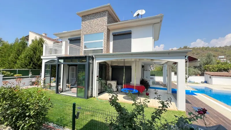 Property in Calis